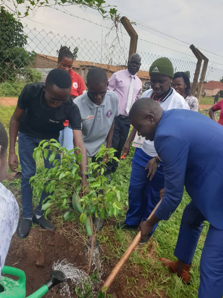 Rotaract Club of Iganga Joins the World in Celebrating World Environment Day Through Tree Planting